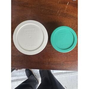 Pyrex Glass Storage Bowls 1 Cup 2 Cup w Lids Set Food Storage Clear